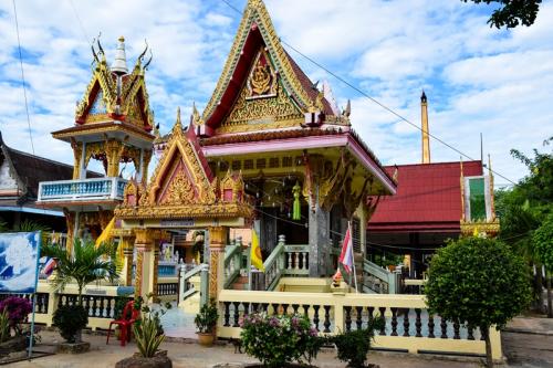 วัดกลาง